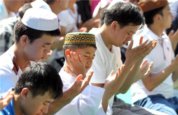 China restricts Ramadan fasting in Muslim region 